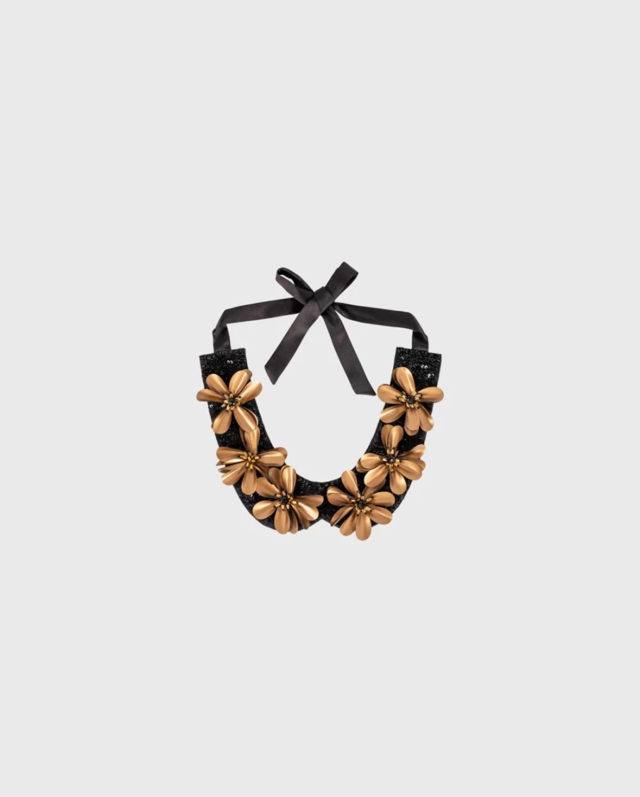 Anne Fontaine Nicole Collar Elegant Women's Fashion Accessory