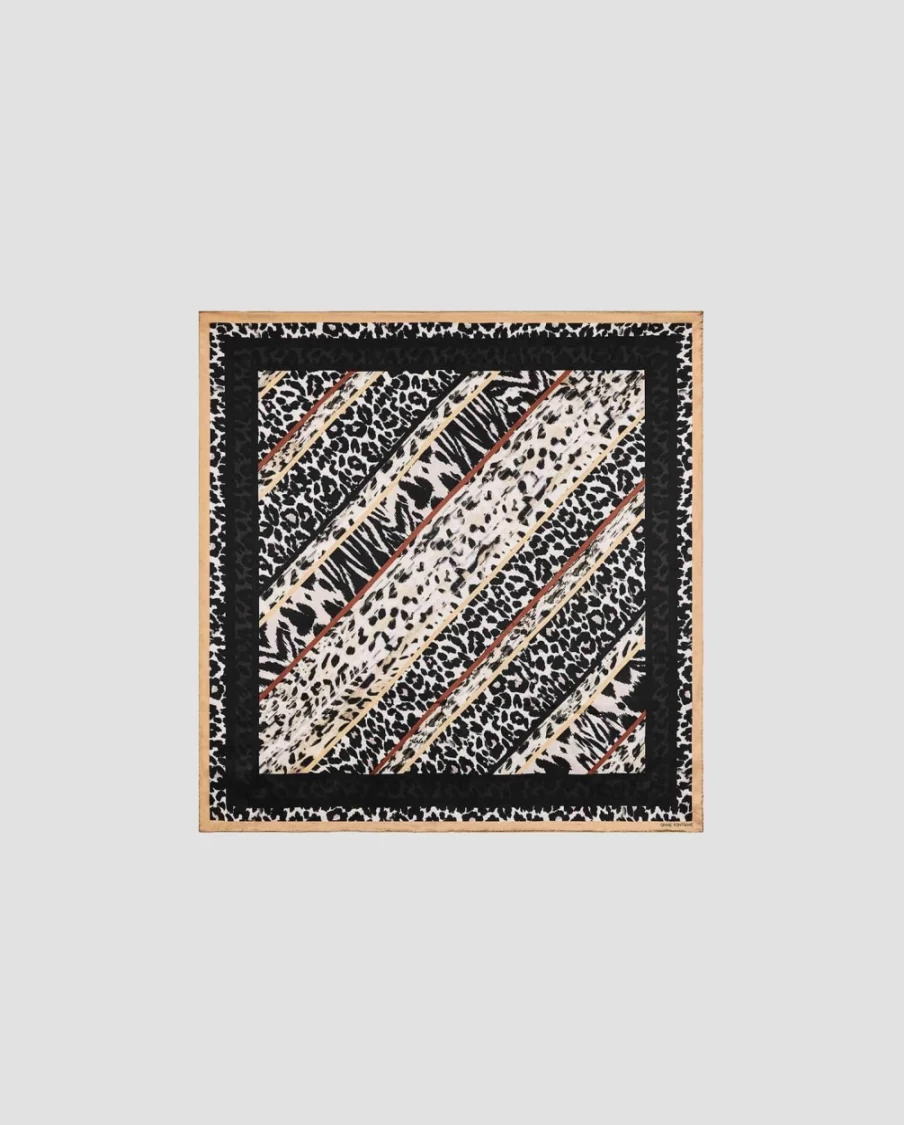 Anne Fontaine Taddy Scarf - Luxury Wool Blend Wrap for Women