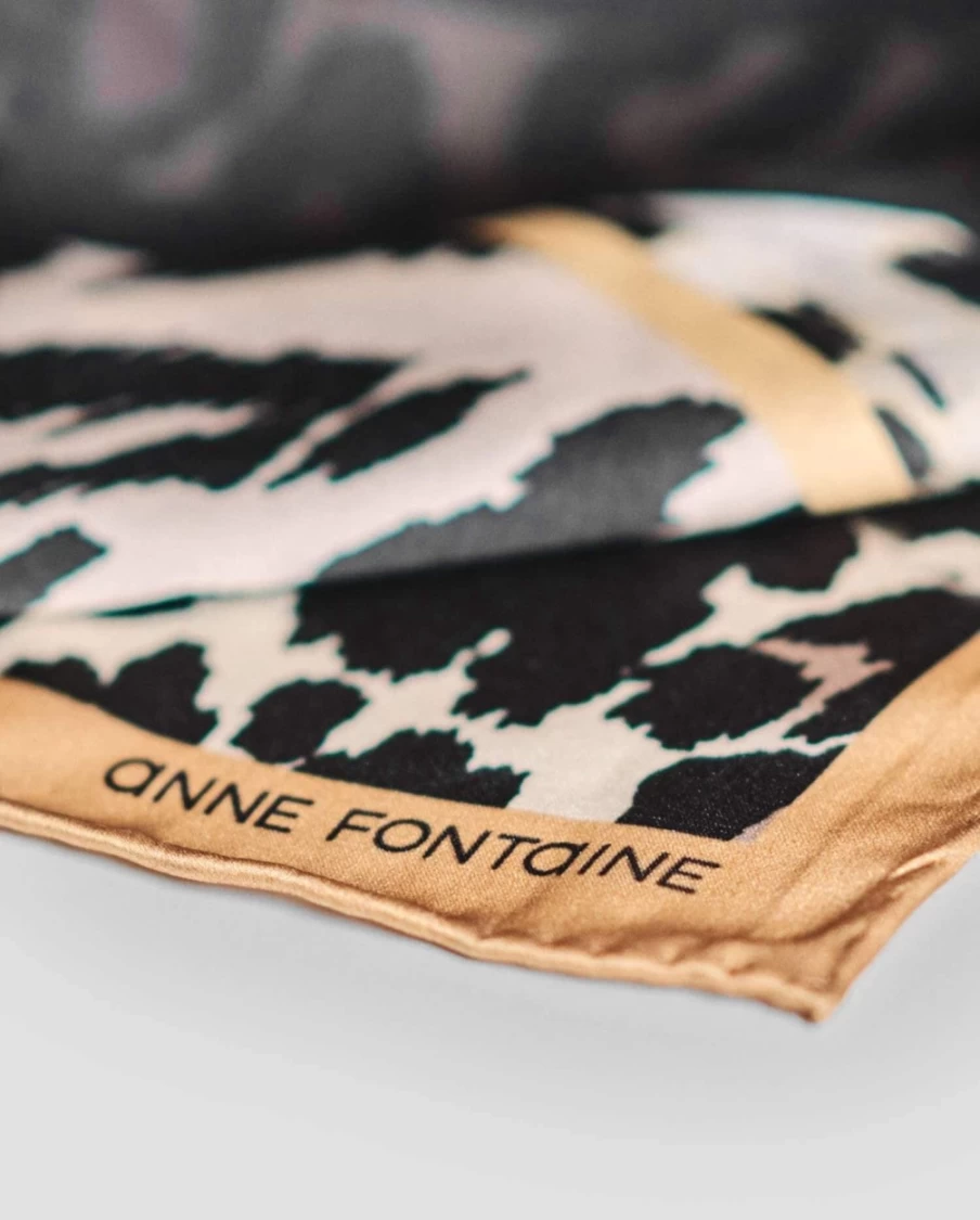 Anne Fontaine Taddy Scarf - Luxury Wool Blend Wrap for Women