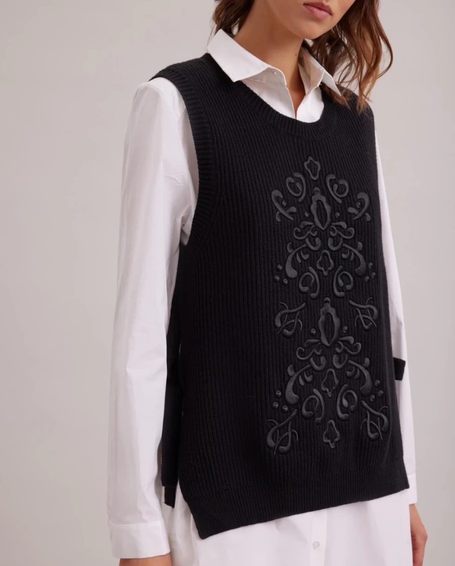 Anne Fontaine Black Pensee Sweater for Women - Elegant Knit Pullover