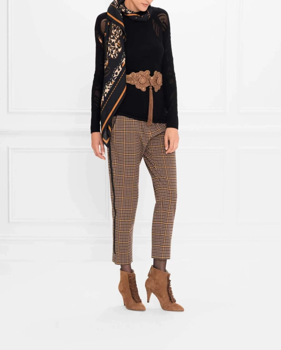 Anne Fontaine Luxury Cashmere Leo Scarf - Elegant Winter Accessory for Men & Women