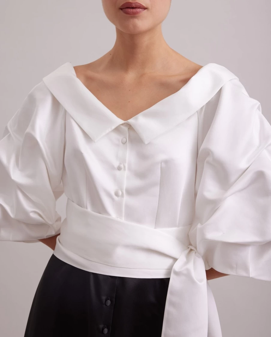 Anne Fontaine Black & White Drama Dress - Elegant Contrast Design